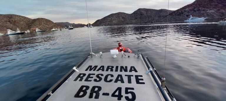SEMAR brindó apoyos para salvaguardar la vida humana en la mar en BCS *FOTOS SEMAR