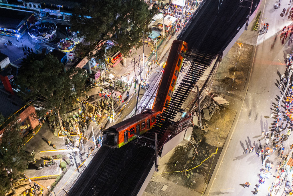 Exigen panistas castigo a los responsables de la tragedia de la línea 12 del Metro Foto: Internet