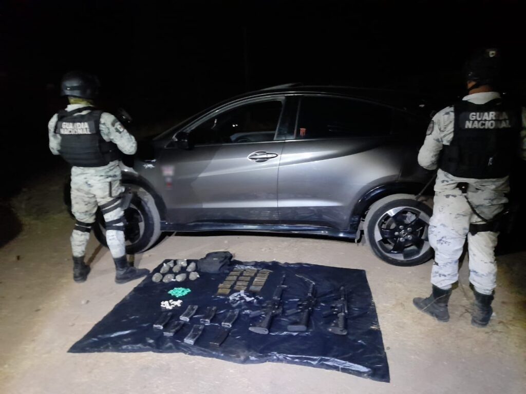 Guardia Nacional decomisó armas, cartuchos útiles, cargadores, vehículos y dosis de narcóticos *FOTOS GN