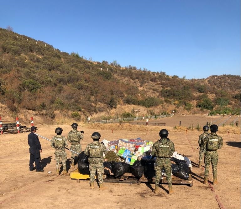 SEMAR y FGR incineraron más de 2 mil kg de narcóticos en Ensenada, Baja California *FOTOS SEMAR / FGR