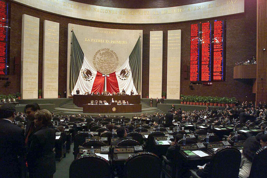 Gastarán diputados 20 millones de pesos en parlamento abierto sobre reforma electoral Foto: Internet