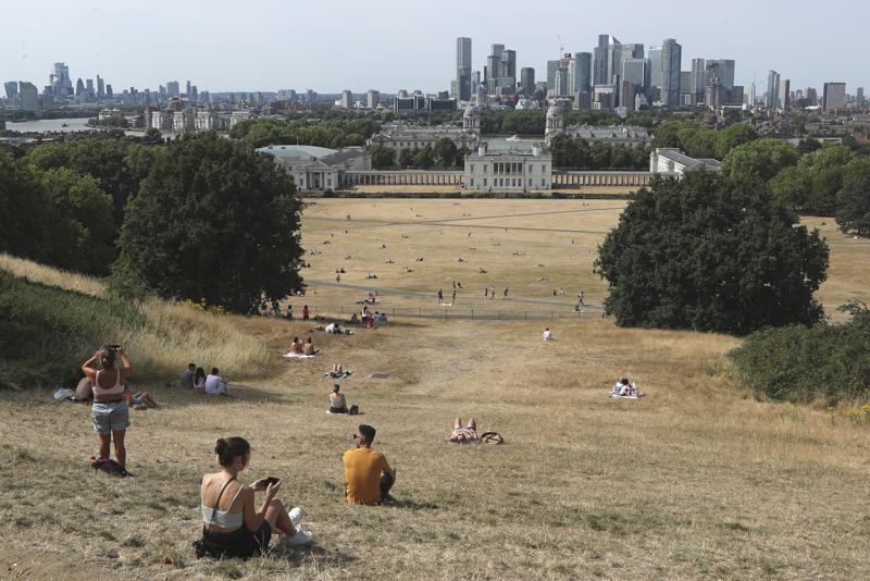Gran Bretaña declara su primera alerta roja por calor Foto: AP