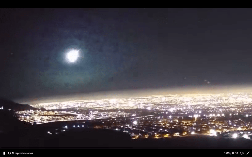 Así se iluminó un gran meteoro por cielos de Chile y Argentina (Video)