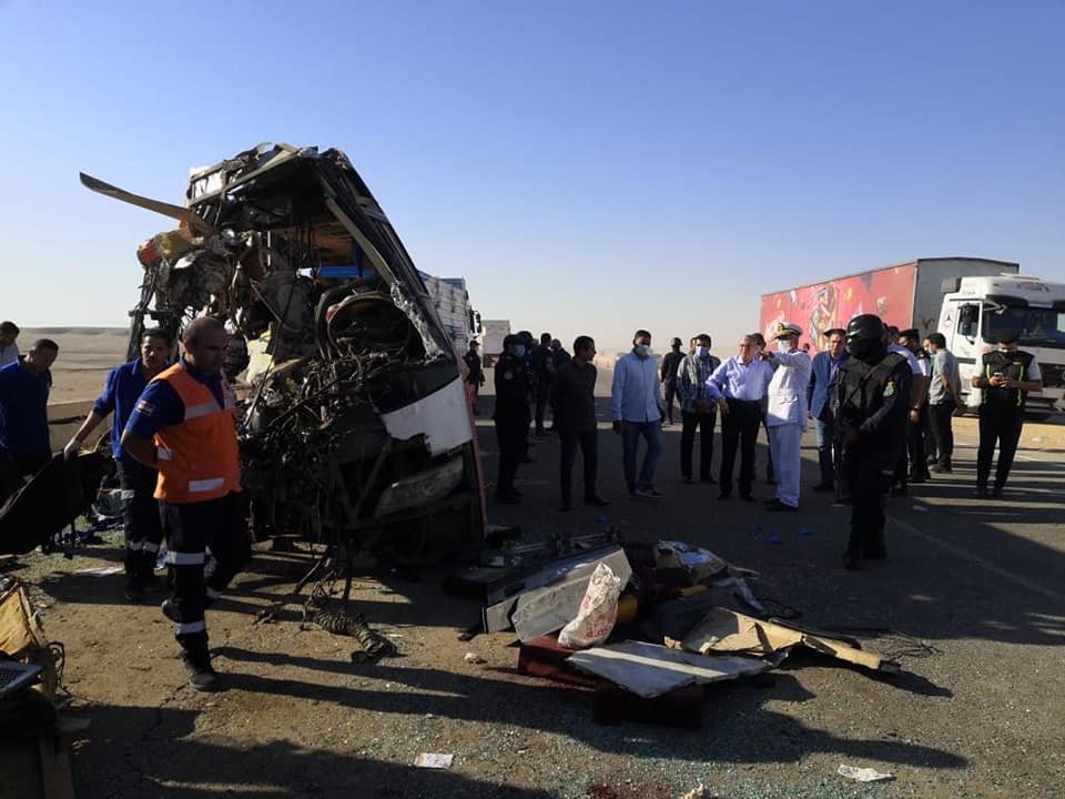 23 muertos y 30 heridos en un accidente de carretera en Egipto