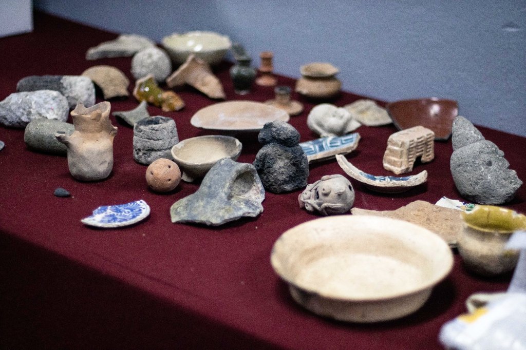 Se recuperan casi 9 mil piezas arqueológicas