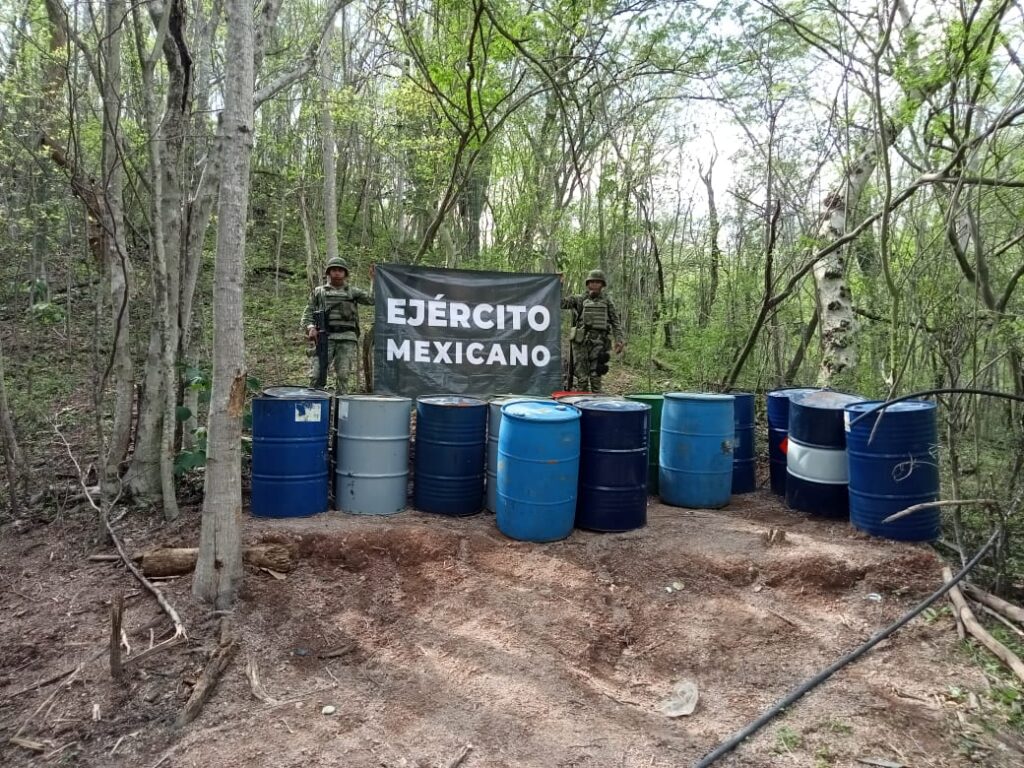 SEDENA localizó y desmanteló narco laboratorio en Sinaloa *FOTOS SEDENA