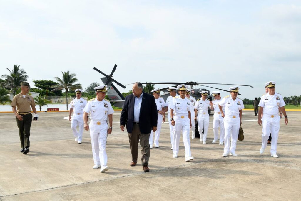 Secretarios de Marina de México y de EUA sostuvieron encuentro bilateral en Puerto de Veracruz *FOTOS SEMAR