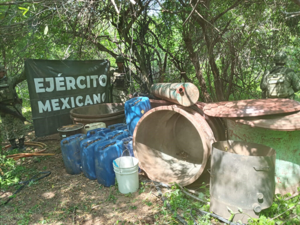 SEDENA localizó y desmanteló cuatro narco laboratorios en Culiacán, Sinaloa *FOTOS SEDENA