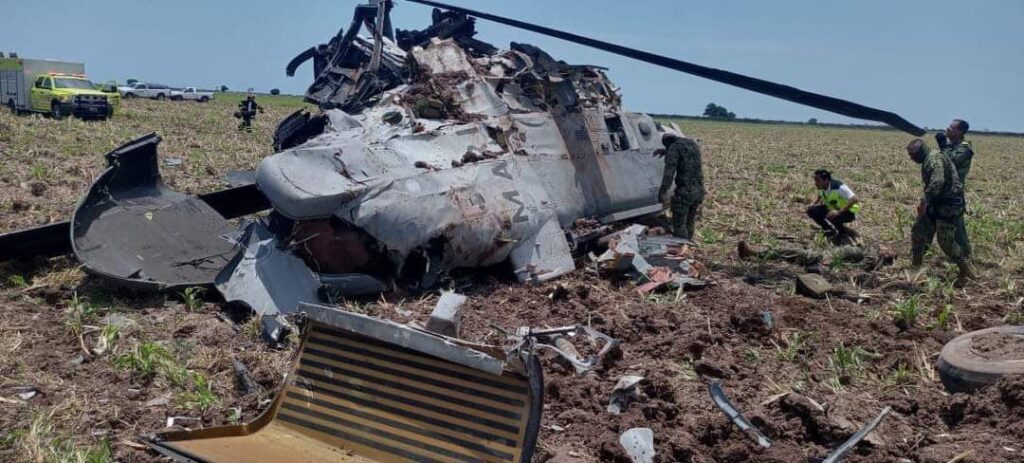 SEMAR: FGR realiza investigaciones sobre helicóptero que se desplomó en “Los Mochis”, Sinaloa Fotos: Especiales
