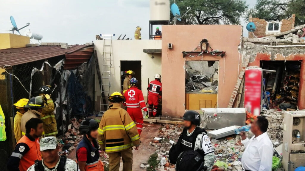 Aplican Plan GN-A en Guanajuato para apoyar a familias afectadas por explosión de fuga de gas