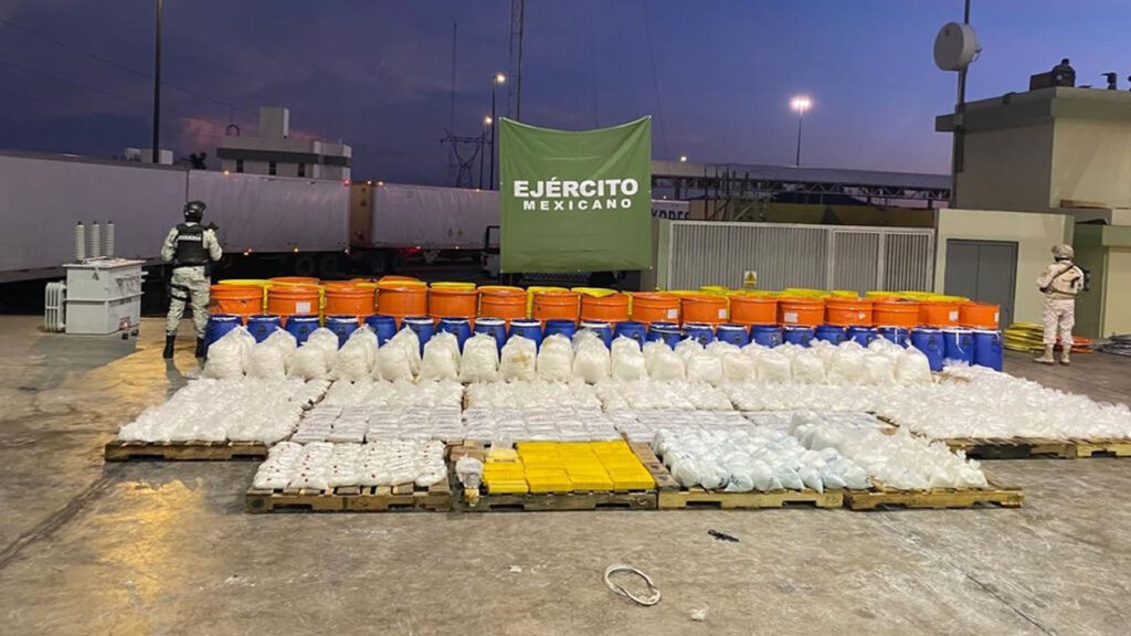 La FGR vincula en Hermosillo a sujeto por transporte de 800 mil pastillas de fentanilo