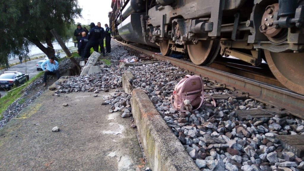 Mujer muere y dos lesionados tras ser impactados por Tren