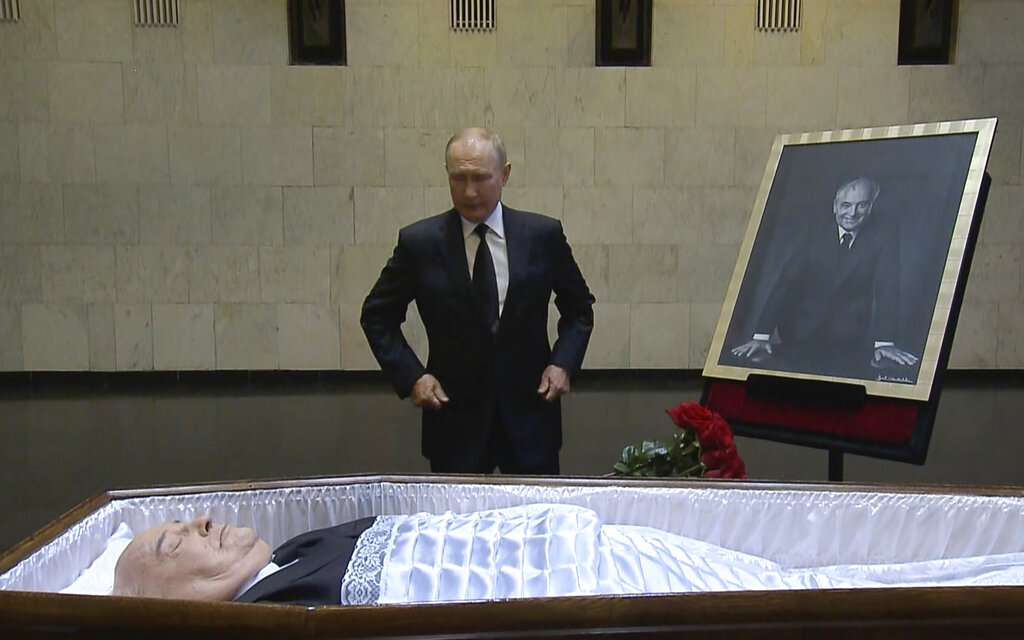 Kremlin: Putin no asistirá al funeral de Gorbachov