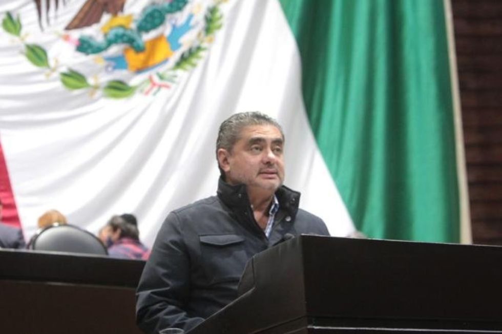 Luis Espinoza Cházaro