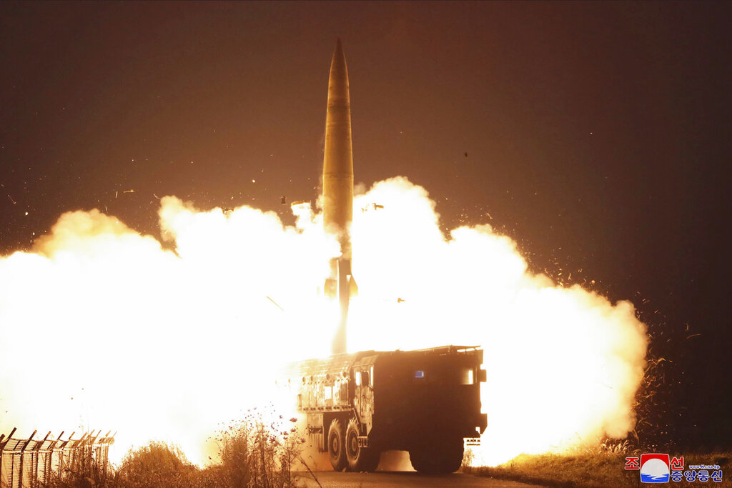 Norcorea dispara al menos 6 misiles al mar; causa alarma