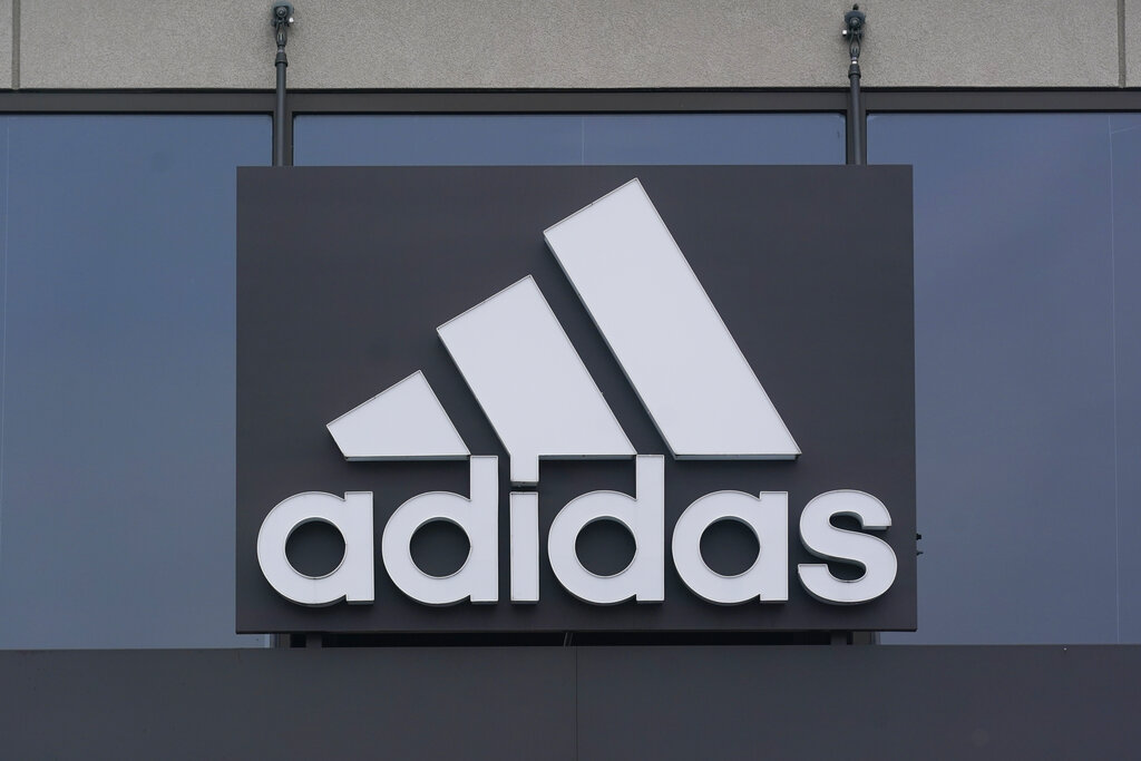 Adidas designa jefe de rival Puma como su nuevo CEO