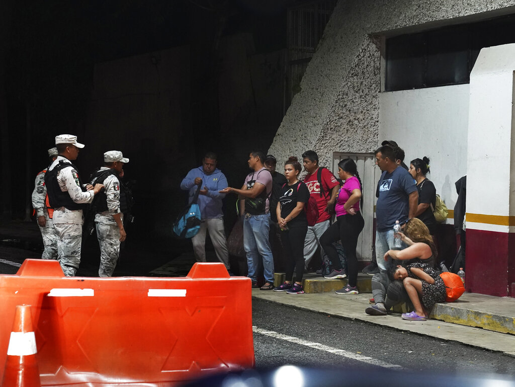 México refuerza sus controles migratorios en el sur del país