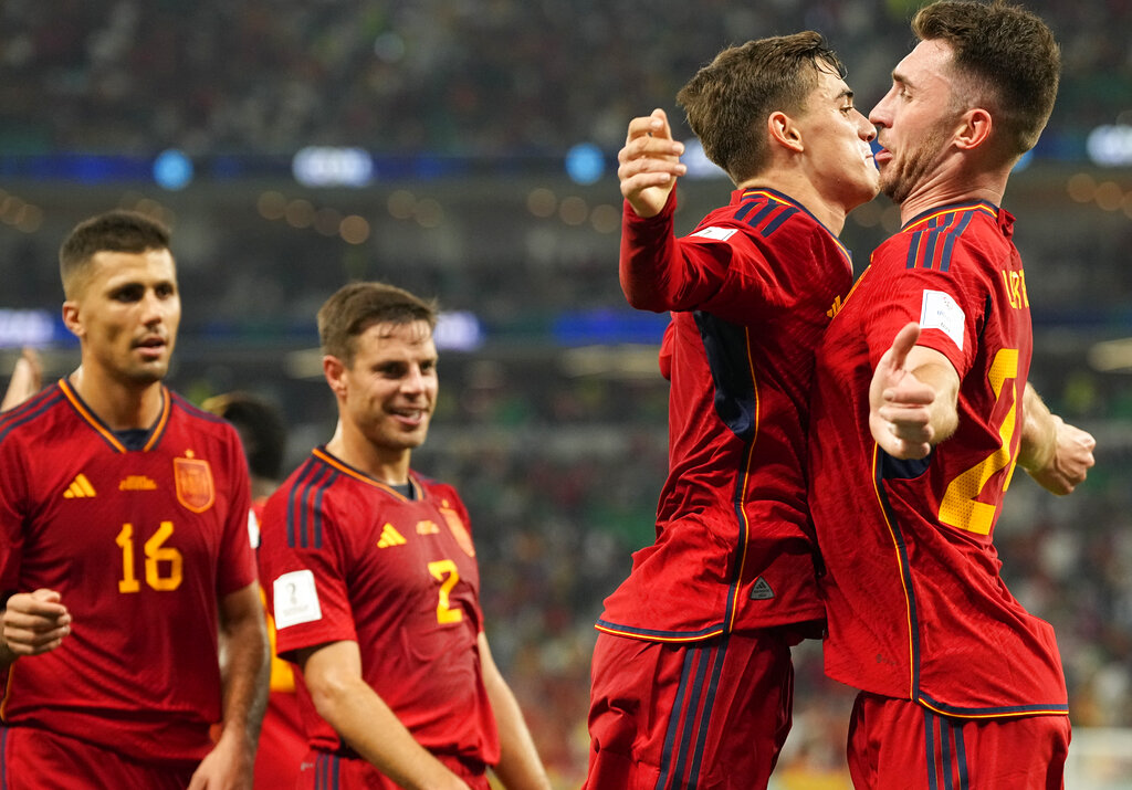 España baila a Costa Rica con goleada histórica, 7-0