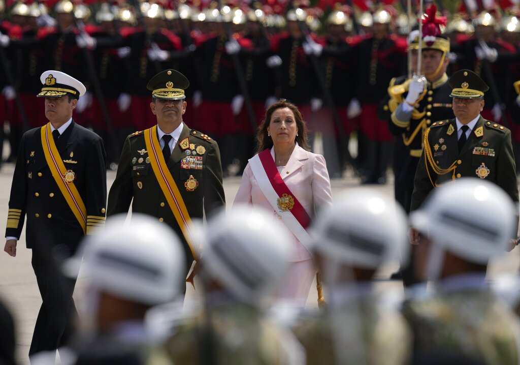 Perú: presidenta matiza mirada al 2026 entre protestas