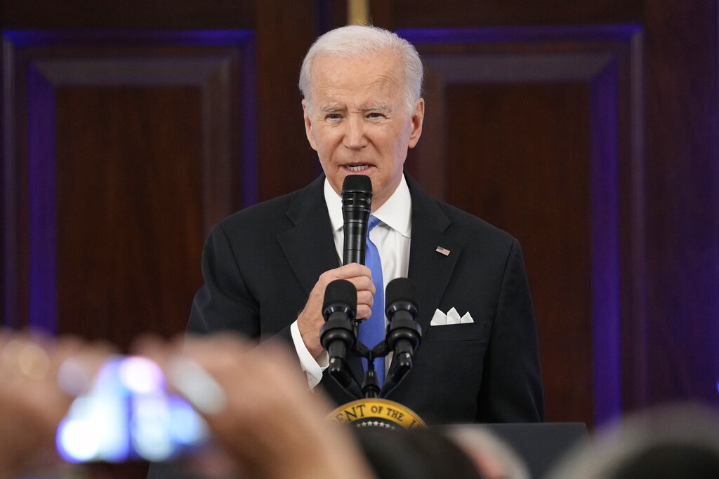 Biden viajará a México el próximo mes para asistir a cumbre