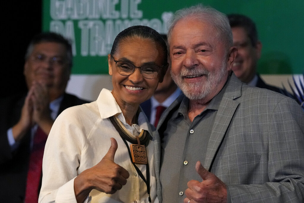 Lula designa a defensora de Amazonía como ministra ambiental