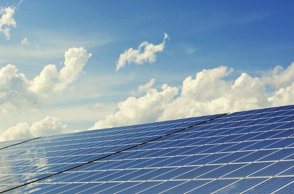 México quiere que EEUU financie proyectos solares estatales