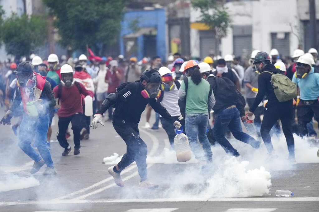 Perú: Muere otro manifestante y suman 58 los fallecidos