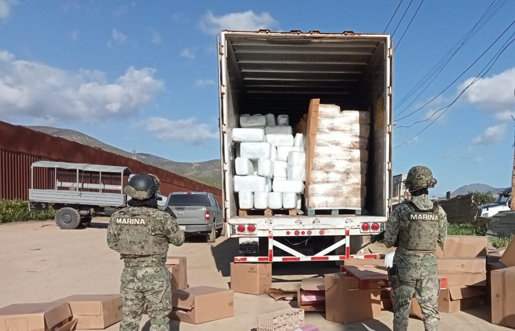 SEMAR aseguró 12 toneladas de marihuana en Tijuana, Baja California