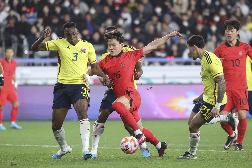 Klinsmann debuta al frente de Corea en empate ante Colombia