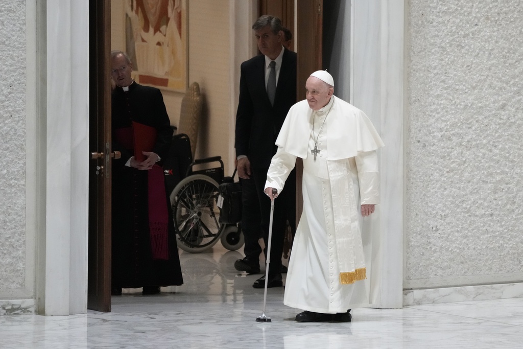 El papa amplía ley canónica contra los abusos sexuales