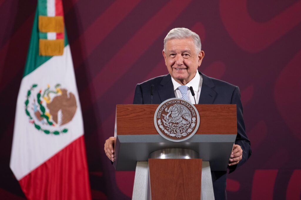 AMLO califica de “intromisión abusiva” que la DEA infiltrara el Cártel de Sinaloa sin avisar a México