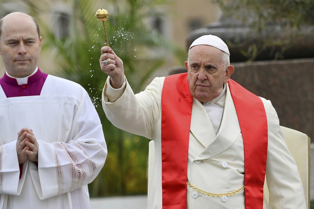 El papa Francisco oficia la misa del Domingo de Ramos