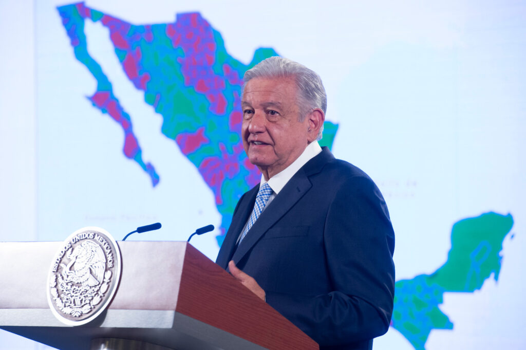 AMLO incrementa despliegue de Guardia Nacional en la frontera; Biden aumentará apoyo económico en Latinoamérica
