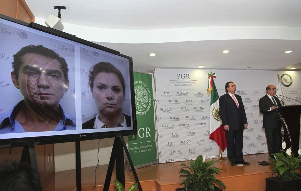 Indagan a exjefe de Agencia de Investigación por presunto espionaje telefónico en México