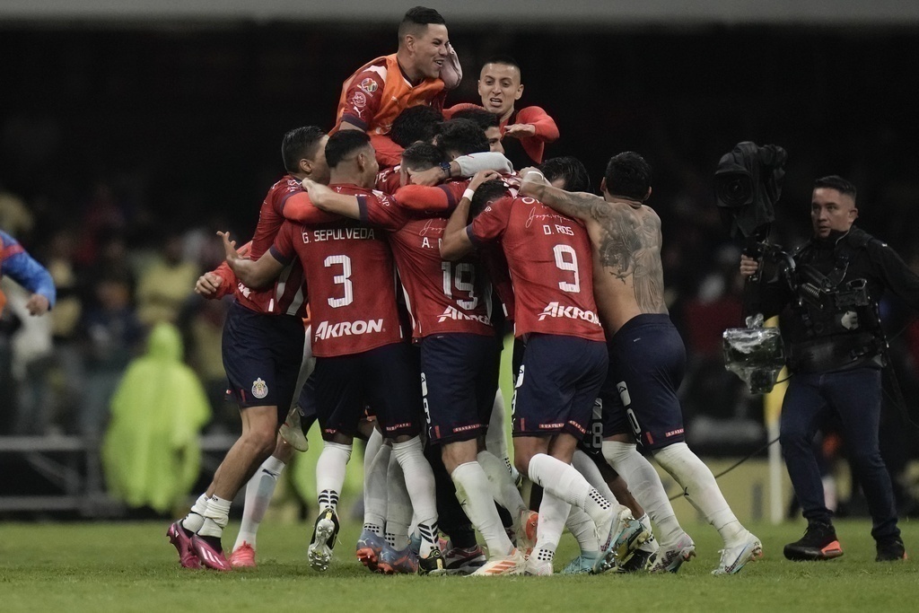 Chivas y Tigres sorprenden y ahora dirimirán al campeón del fútbol en México