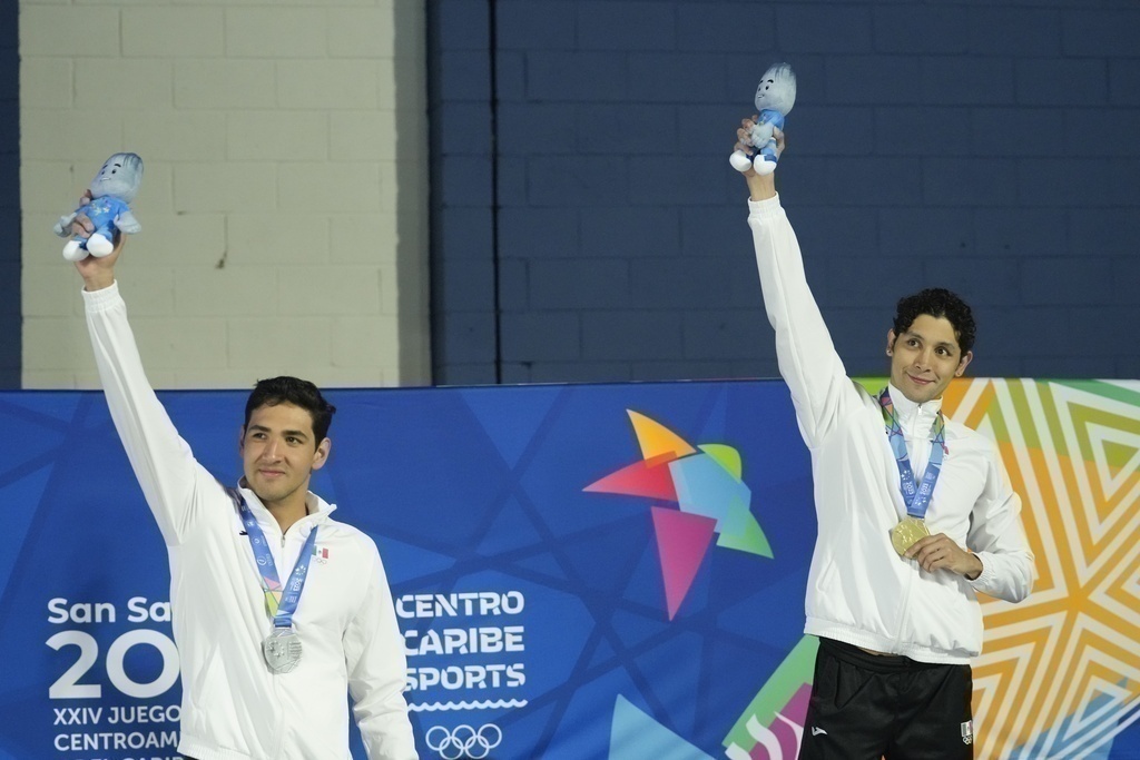 De Lara impone récord centroamericano y México consigue 3 oros más en natación