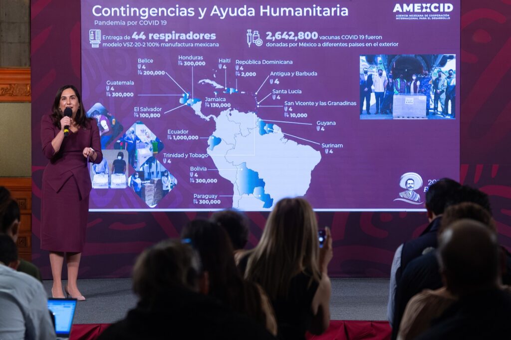 AMLO presume reducción de migración en Centroamérica y anuncia apoyos para mexicanos en EU