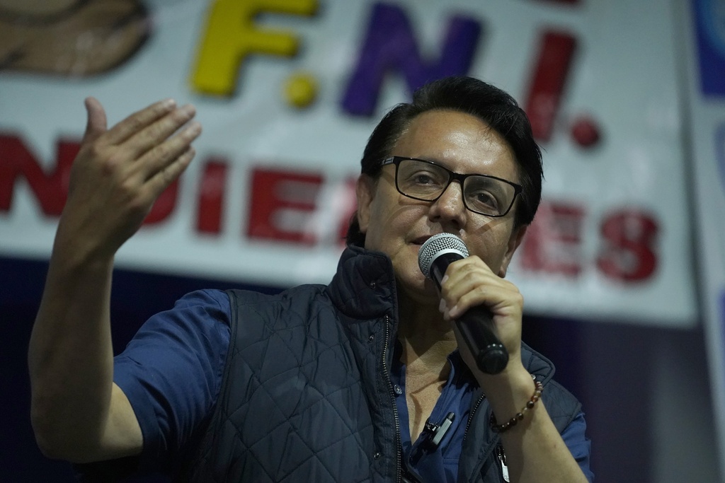Villavicencio: del periodismo a la política con la mira siempre en corrupción y en crimen organizado