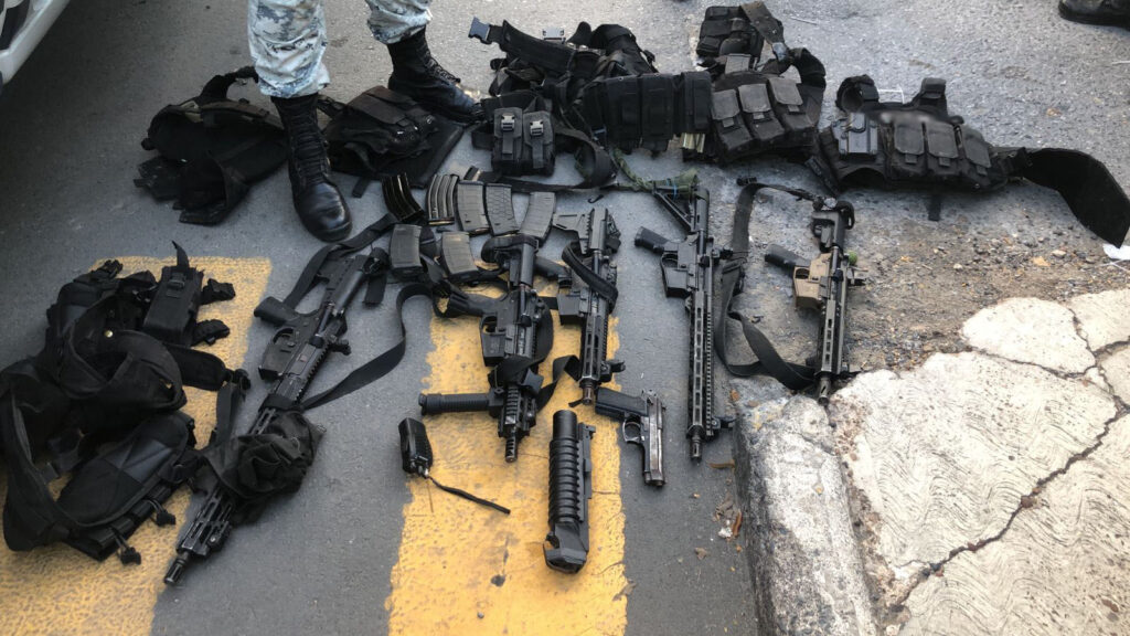 Detienen a 4 con posesión de armas en Nuevo Laredo, Tamaulipas