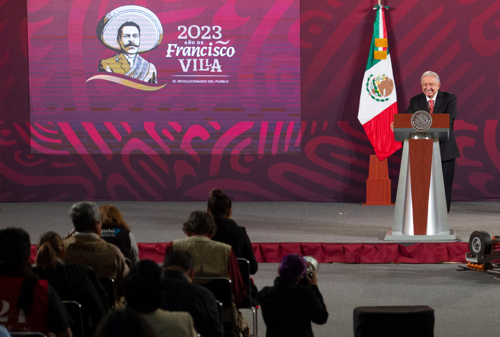 AMLO encabeza personalmente la investigación del caso Ayotzinapa ante injerencia de conservadores