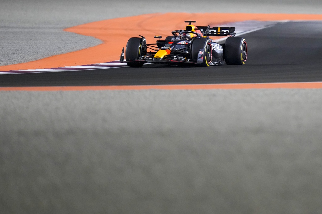 Max Verstappen se lleva el GP de Qatar para celebrar su 3er título mundial