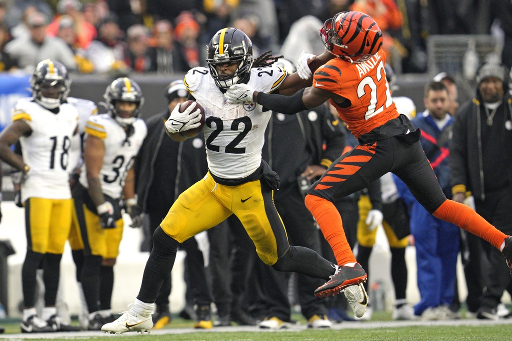 Steelers logran su mayor cantidad de yardas del año con 421 y vencen 16-10 a Bengals