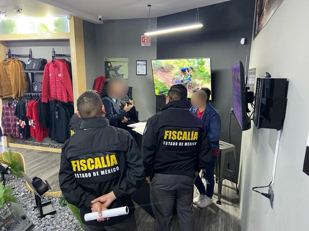 Resguardan a joven agredida en tienda de deportes en Naucalpan