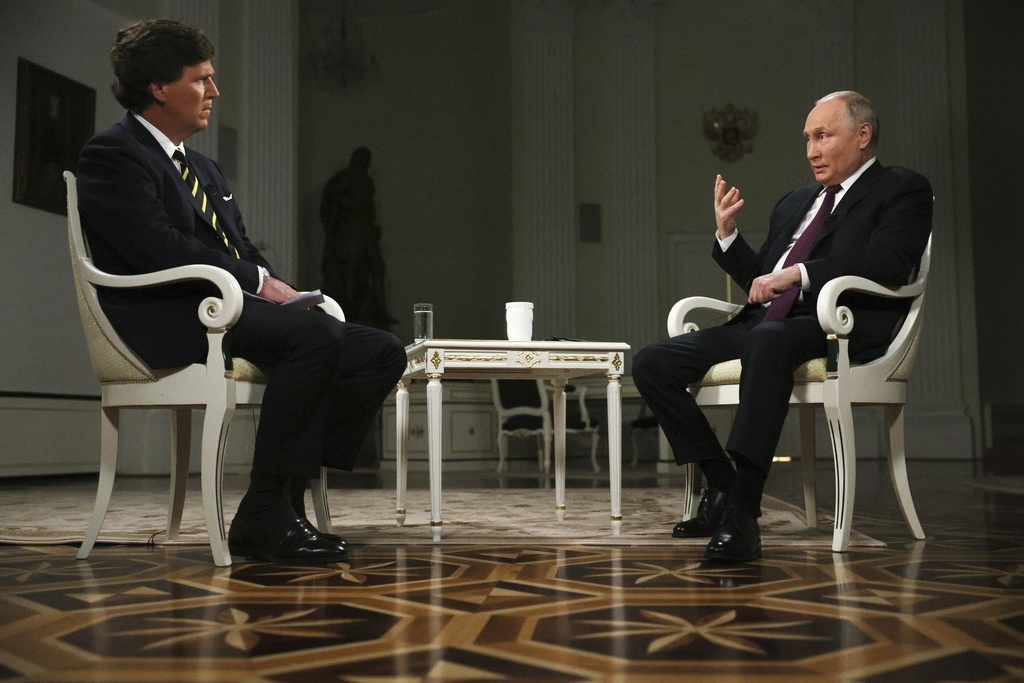 Putin exhorta a EUA a que impulse a Ucrania a la mesa de diálogo