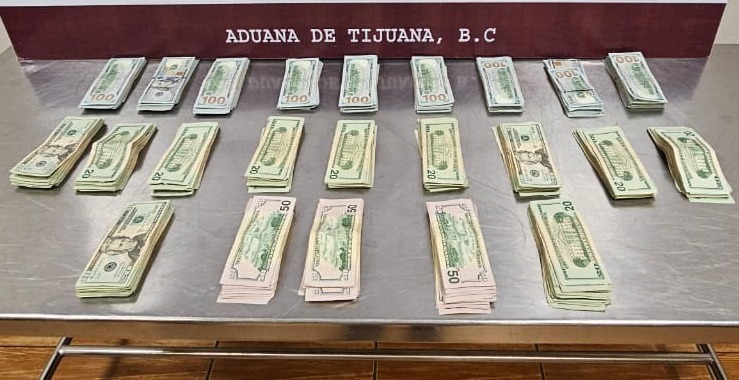 Detuvieron en Baja California a extranjero con más de 61 mil dólares sin declarar
