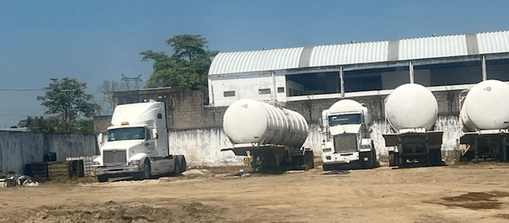 SEMAR y FGR desmantelan instalaciones de huachicoleo en Tabasco