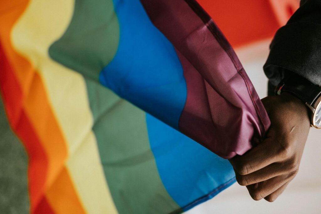 Rusia etiqueta a movimiento LGBT como organización extremista y terrorista