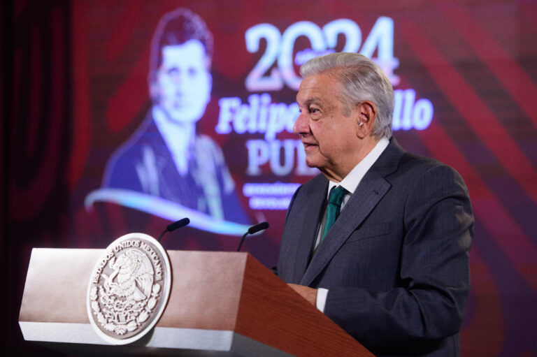 Honduras también retira a diplomáticos de Ecuador; AMLO agradece respaldo a México