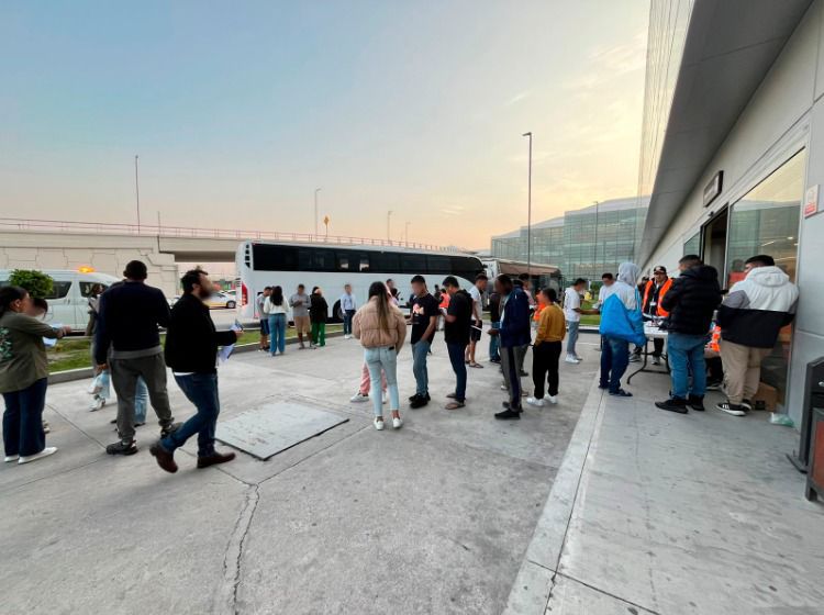 SEGOB y SRE repatrían a 61 Colombianos saliendo del AIFA con destino al Aeropuerto Internacional “El Dorado” en Bogotá